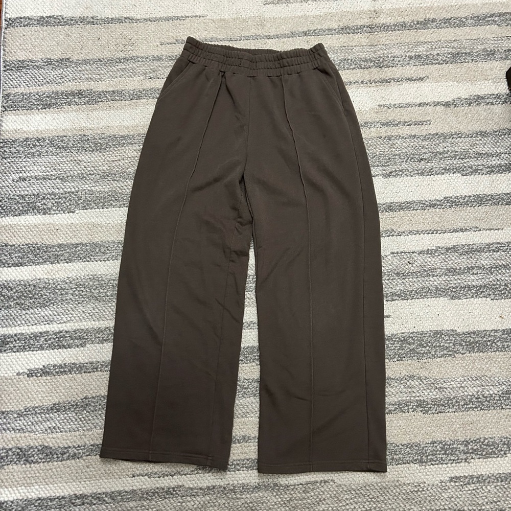 Brown Y2K baggy wide leg striped sweatpants men’s large